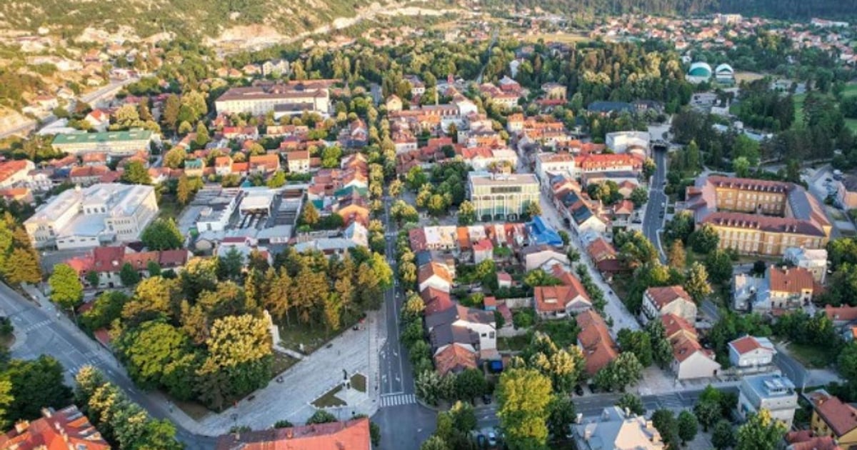 Fotografija uz vijest: ODT Cetinje zadržao muškarca zbog sumnje na nehatno ubistvo supruge